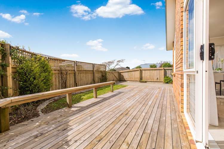 14 Landon Place Pukekohe_16