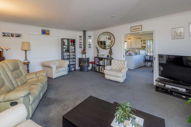 62 The Drive Paraparaumu Beach_8