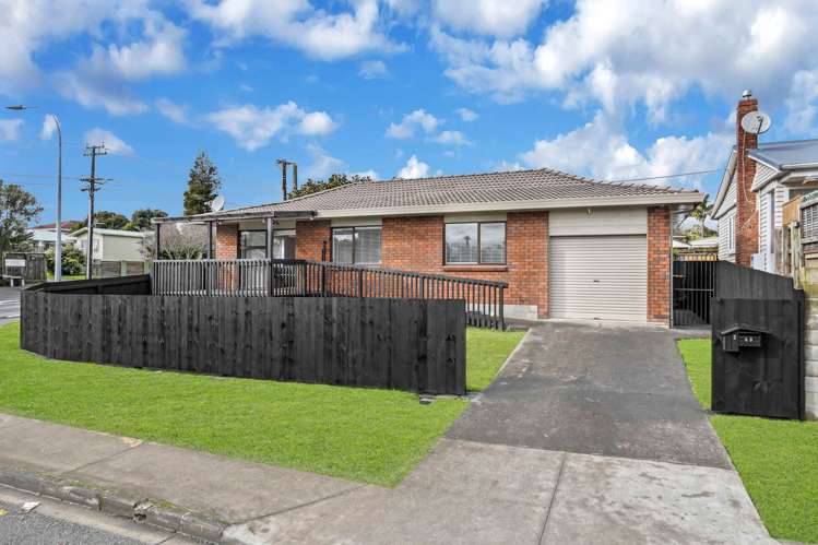 2/60 Flanshaw Road_0