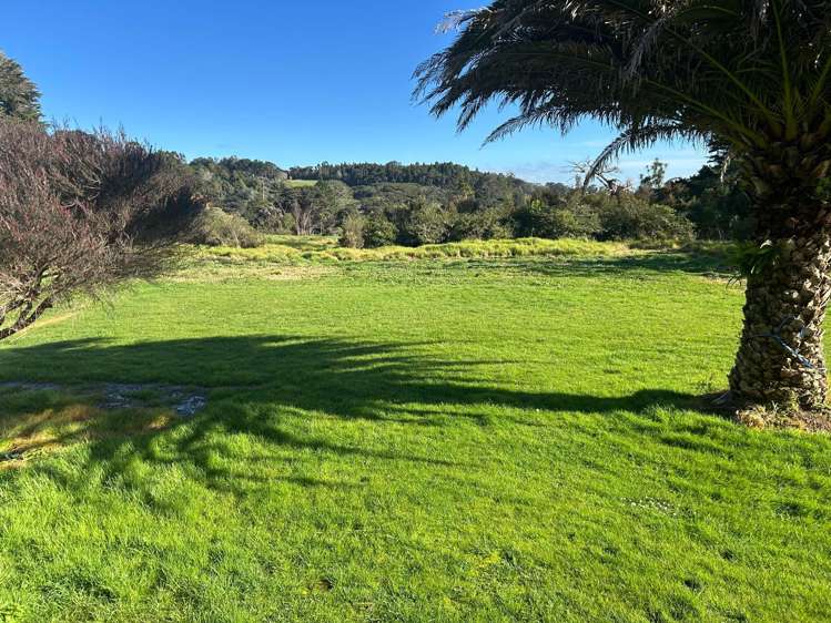 165 Annett Road Waimauku_18