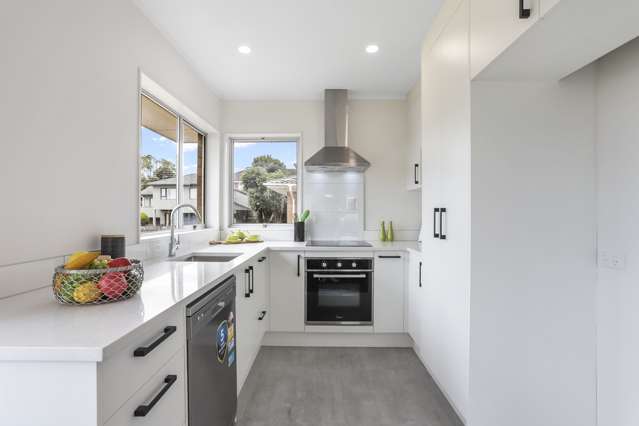 1/10 Fowlds Avenue Sandringham_4