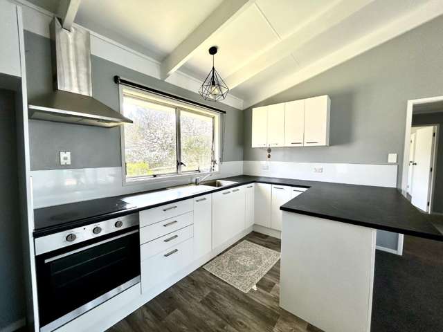 35a Edmund Road Mangakakahi_1