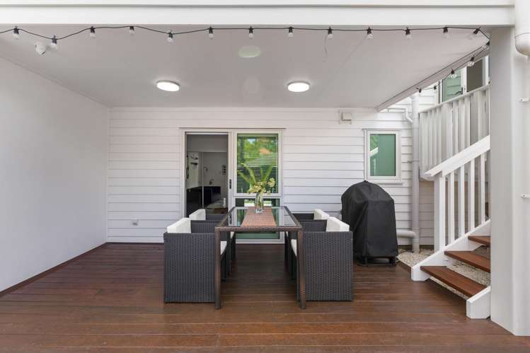 102A Oakdale Road Hillsborough_19