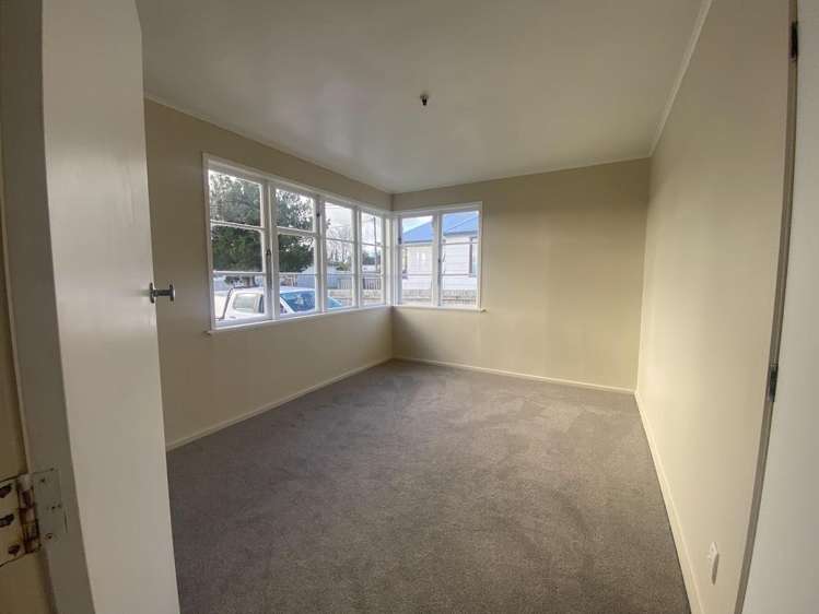 15 Freyberg Terrace Waipukurau_7