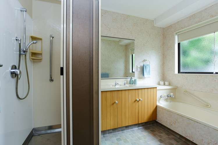 5b Fern Grove Taradale_9