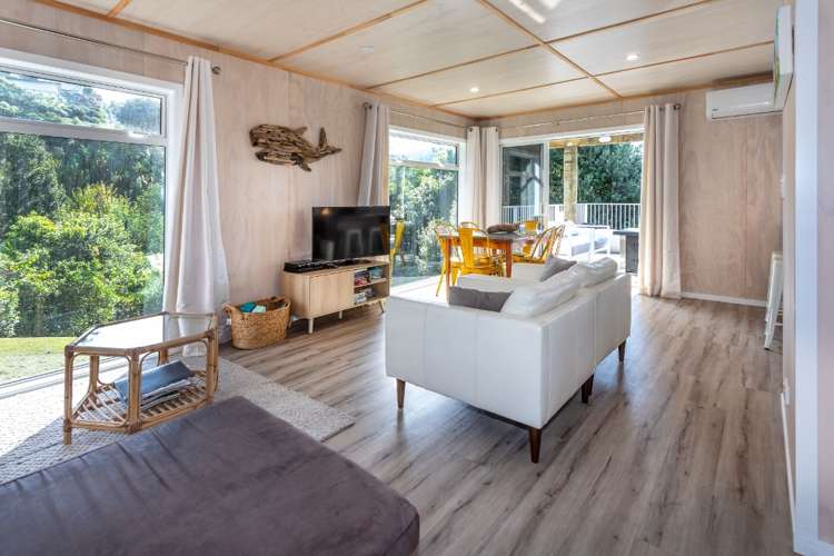 105 Onemana Drive Onemana_10