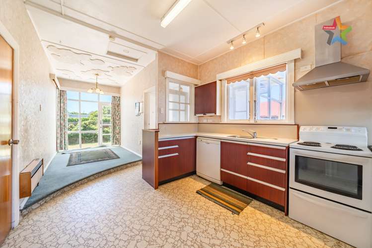 2 Byron Street Petone_2