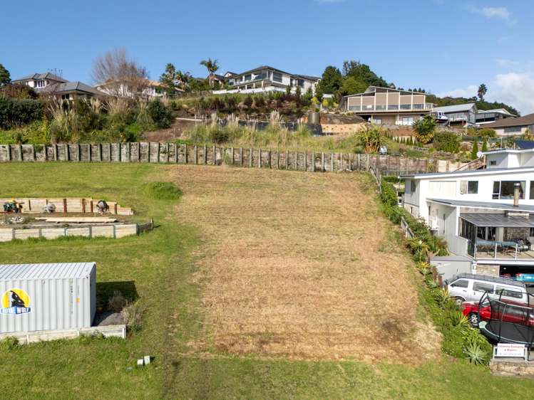 81 Oteki Park Drive_1