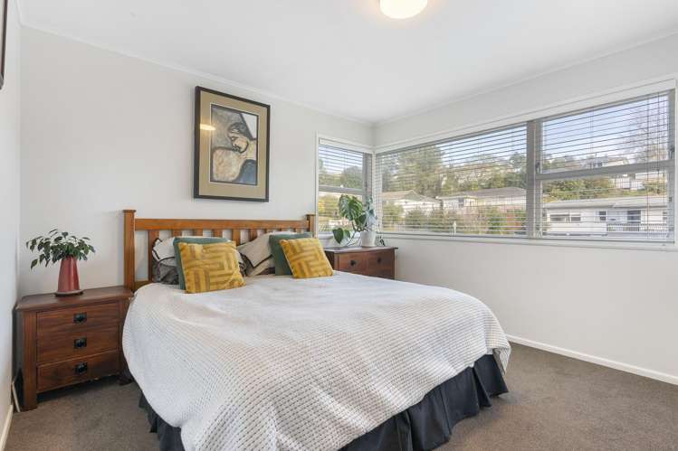 11 Stott Avenue Birkdale_4