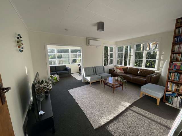 20 Victory Avenue Karori_1