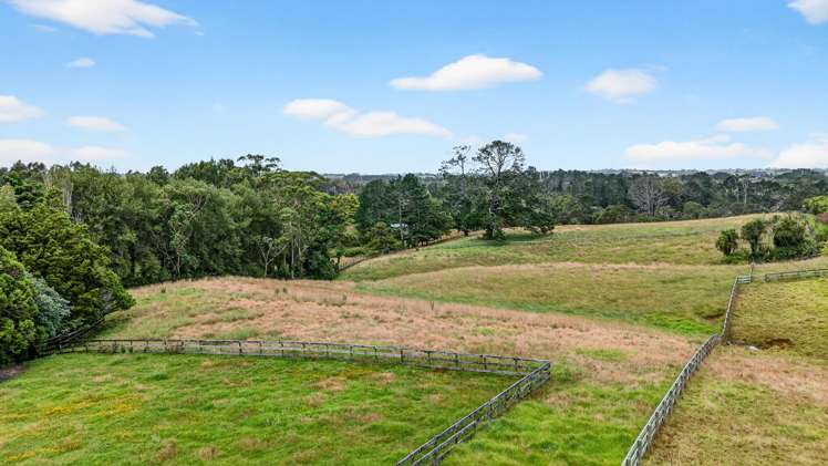 11 Tawa Road Kumeu_17