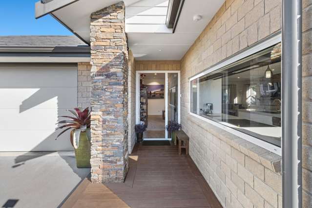 8 Webster Street Westown_2