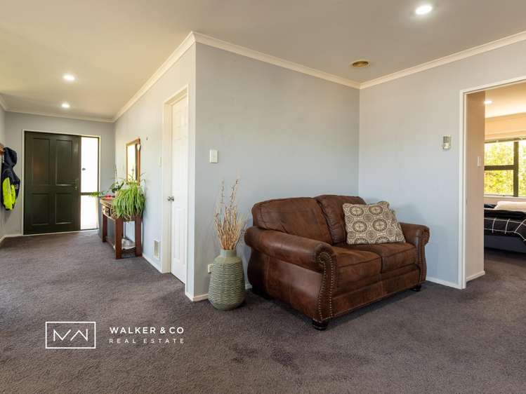 16 Kirton Drive Riverstone Terraces_17