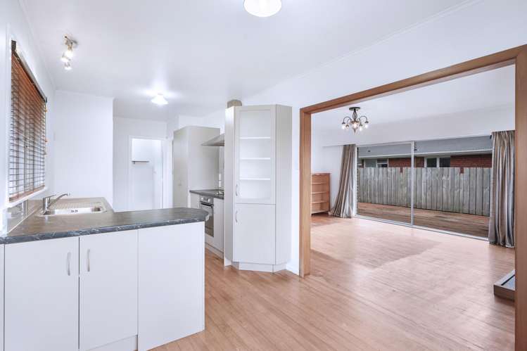 11 Chelmsford Street Silverdale_5