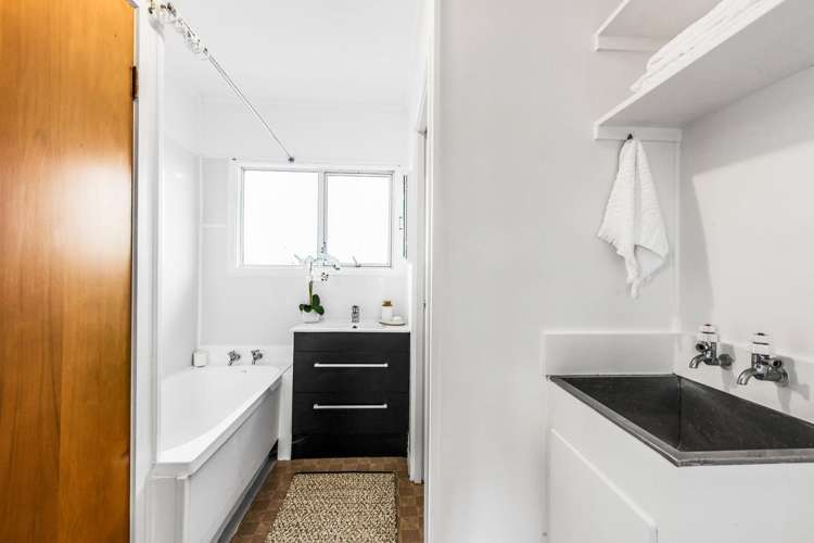 7/22 Fowlds Avenue 1781_8