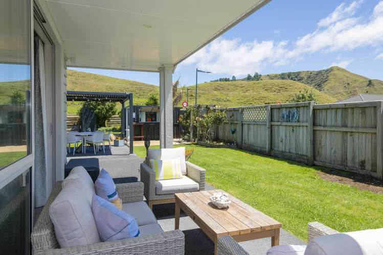 1 Hamilton Drive Wainui_2