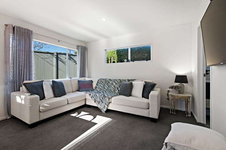 1/98 St Johns Road St Johns_10