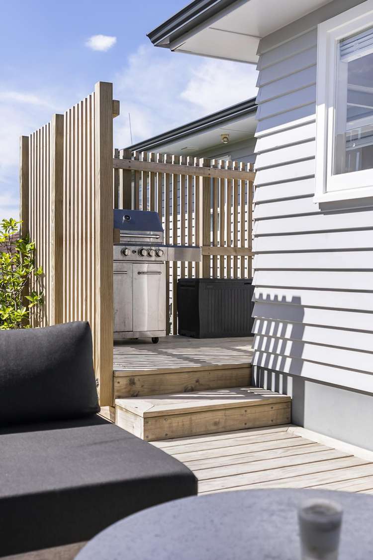 6 Japonica Drive Beach Haven_15