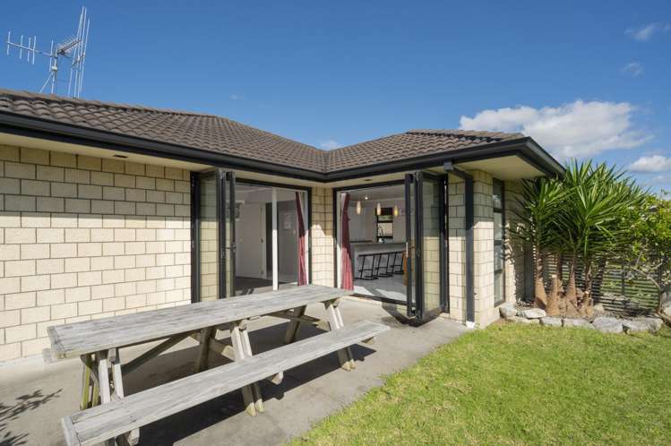 6 Gina Way Welcome Bay_8