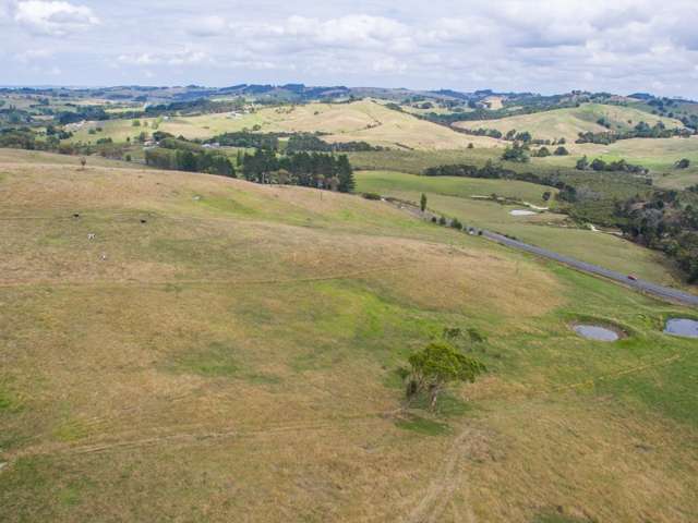 54 Te Tonga Road Paparoa_4