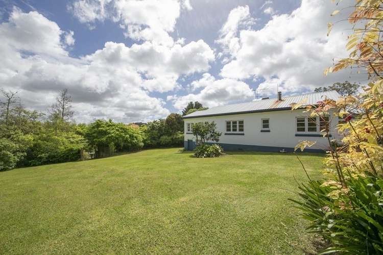 839 Ridge Road Riverhead_9