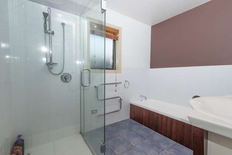 7 Larch Crescent Alexandra_16