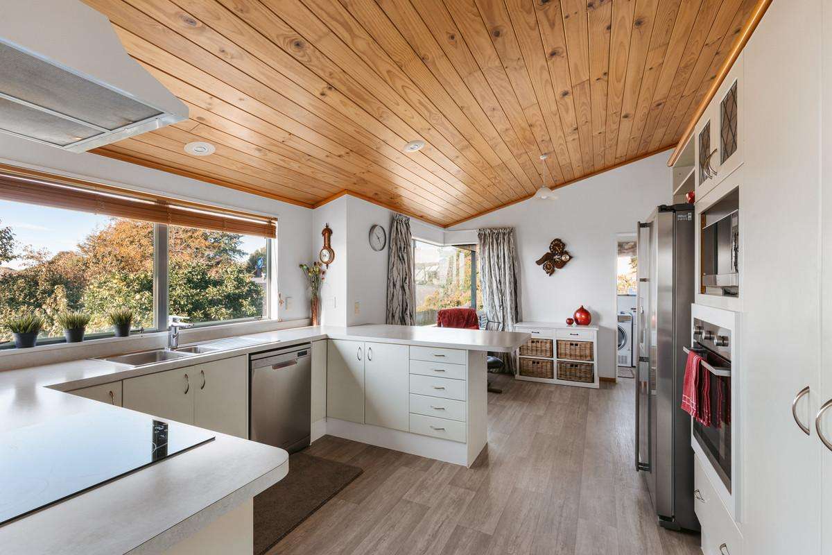 14/674 Ranginui Road_2