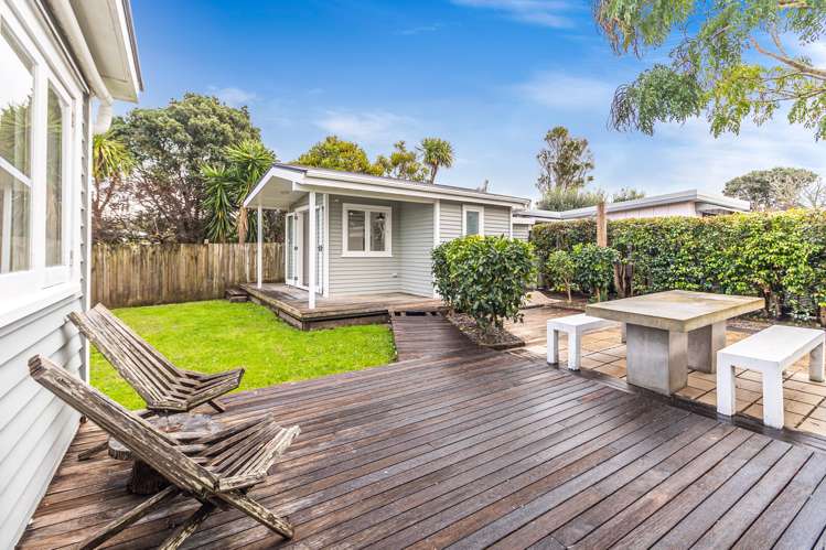 19 Tui Street Oneroa_17