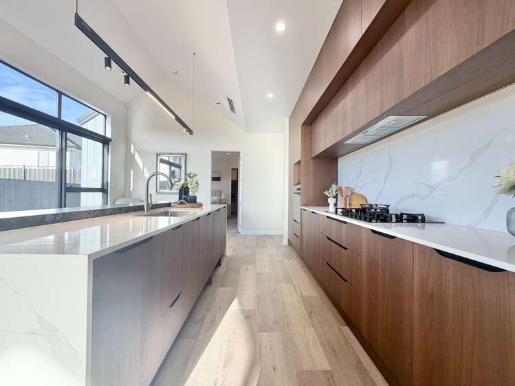 411 Te Taruna Drive Milldale_8