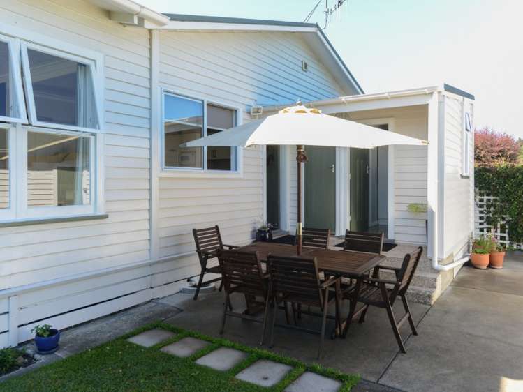 8 Turamoe Road Pakipaki_16