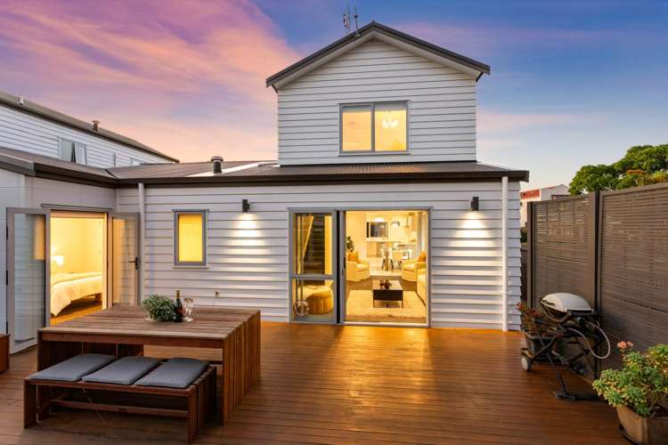 39 Vinograd Drive Te Atatu Peninsula_3