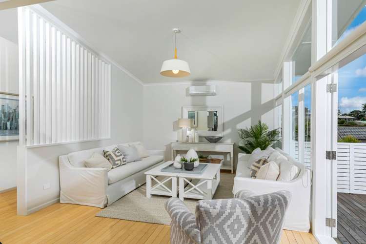 281 East Coast Road Mairangi Bay_10