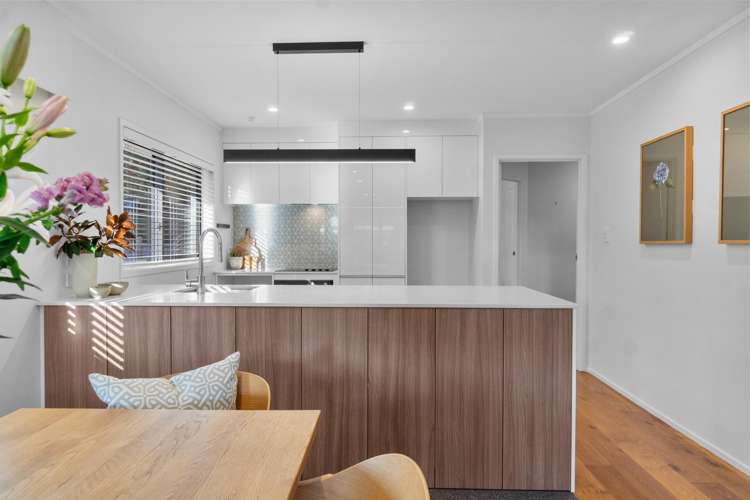 4/4 Lauchlan Avenue_4