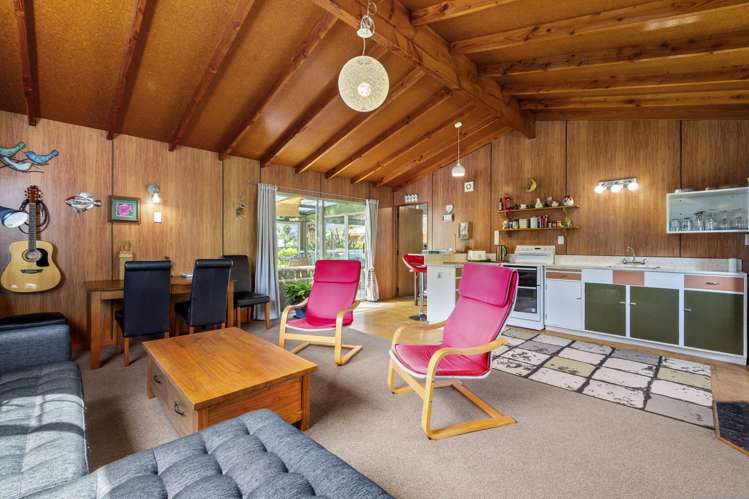 19 Phillips Road Anakiwa and Surrounds_16