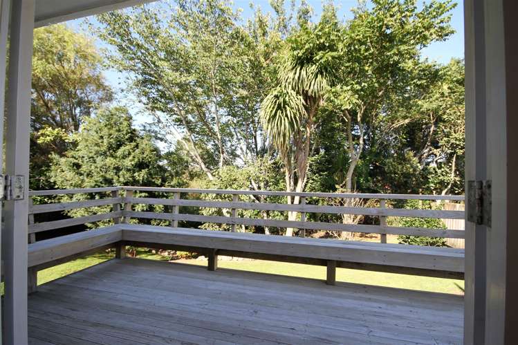 22 Silverton Road Waihi_13