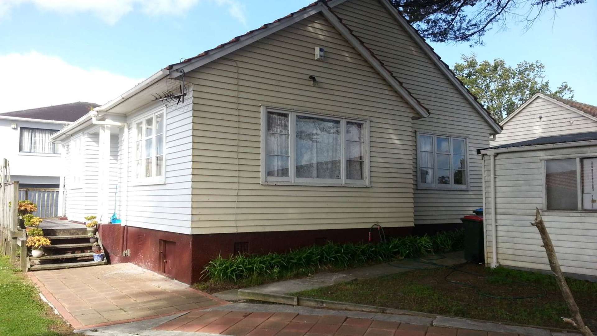 184 Carrington Road Mount Albert_0