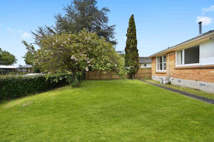 77 Snell Drive Chartwell_16