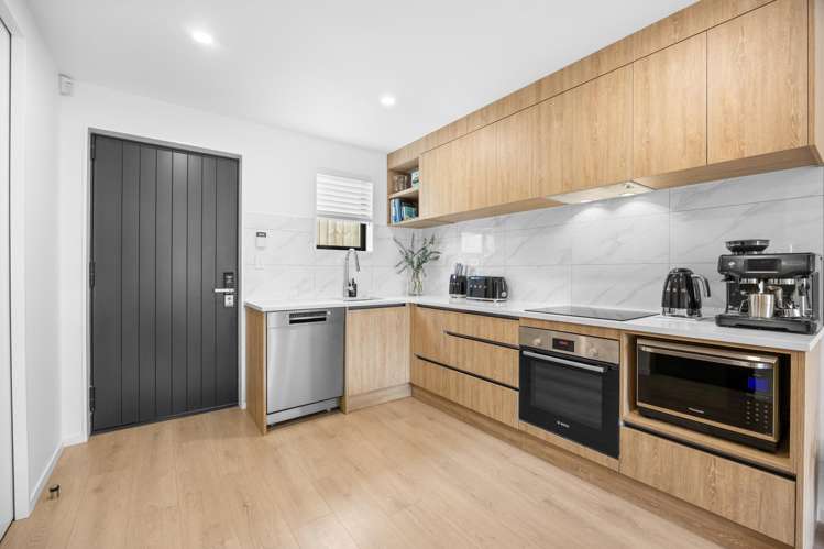 12D Pooley Street Pakuranga Heights_1