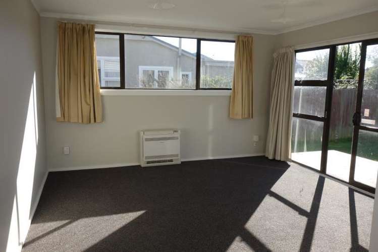 2/120 Osborne Street Waltham_1