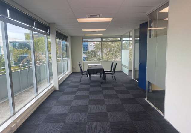 A1, 4 Antares Place Albany_3