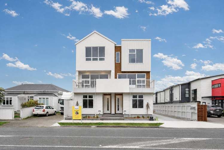 2/46 Cuba Street Petone_44
