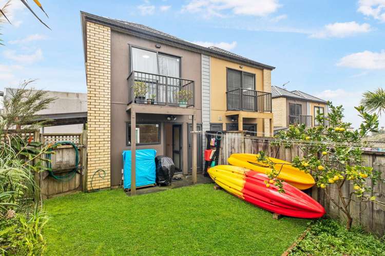 27/94 Glengarry Road Glen Eden_11