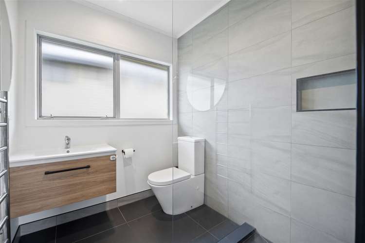 1/159 Edinburgh Street Pukekohe_8