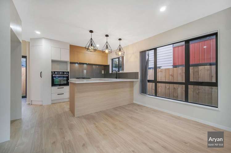 4B Alicante Avenue Hillpark_1