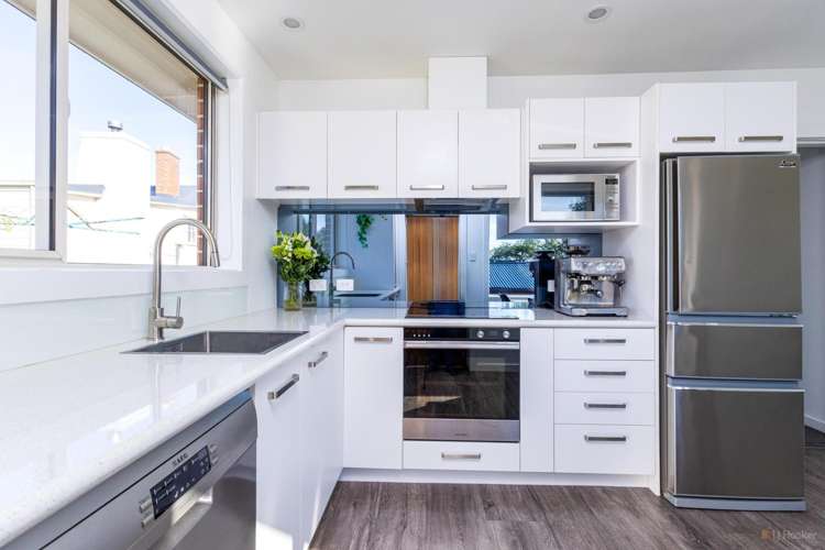 9a Regent Street West End_6