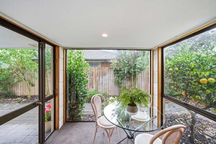 6/4 Broadbent Street Riccarton_8