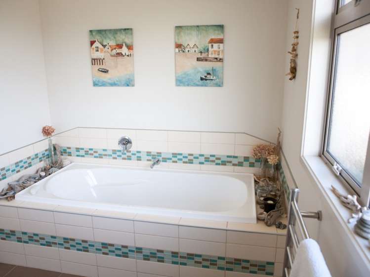 10 Chandler Crescent Clyde_12