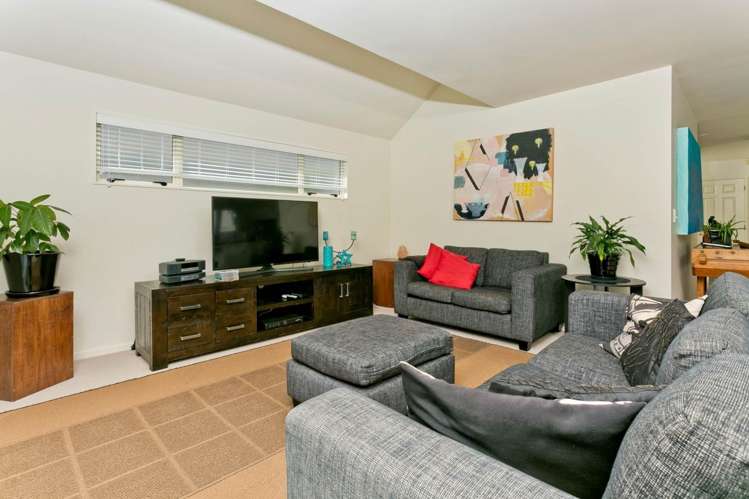 2/1 Waitemata Road Hauraki_7