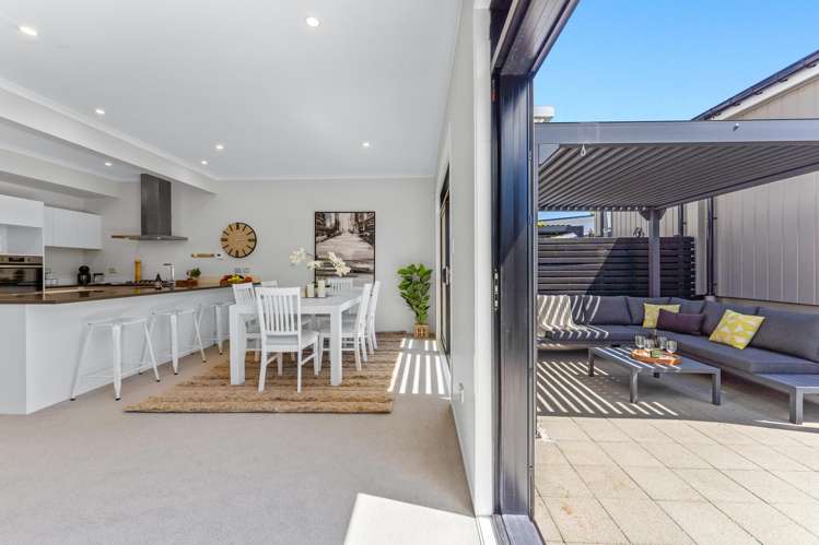 127 Bonair Crescent Silverdale_7