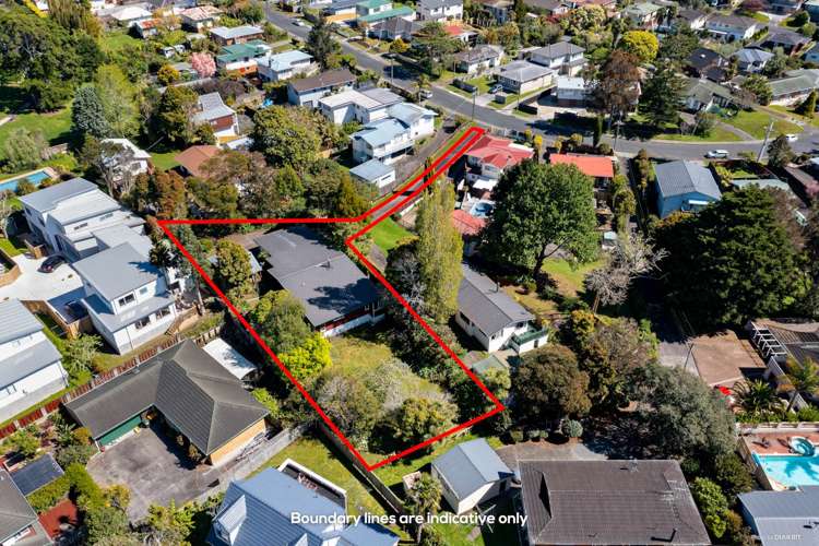 31 Cron Avenue Te Atatu South_18